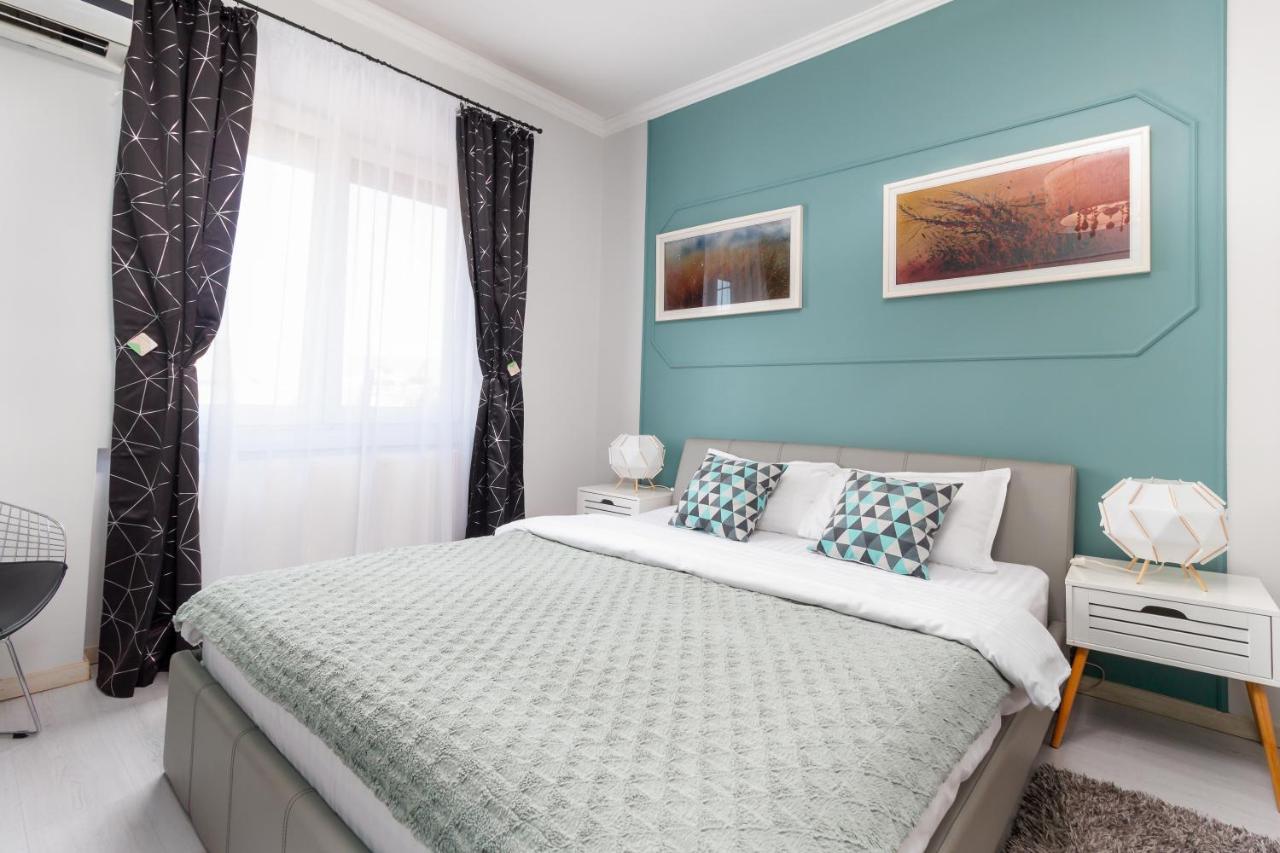 Moonlight Central Apartments Oradea Eksteriør billede
